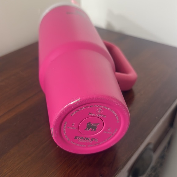 Stanley Flowstate Quencher H2O Double Vacuum Insulate Tumbler 40 oz Fuchsia - Picture 6 of 9
